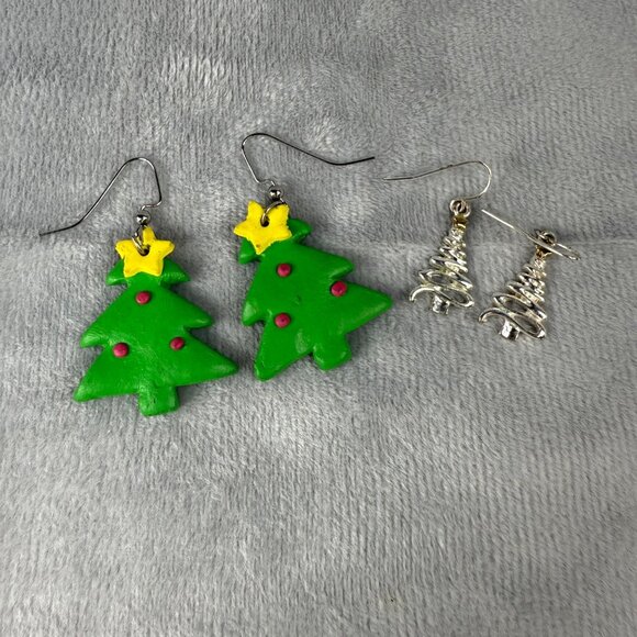 Christmas Tree Drop Earrings Set Of 2 Handmade Polymer Clay & Silver-Tone Metal - Picture 2 of 12